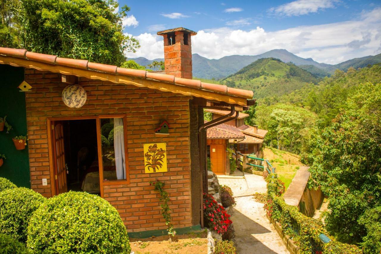 Chales Lirio Dos Vales Висконди-ди-Мауа Экстерьер фото